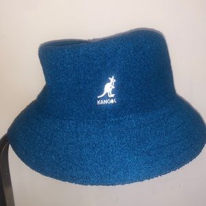 Kangol Bermuda Bucket Medium Mykonos Blue NWOT